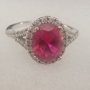 Simulated Ruby/Cubic Zirconia Ring Sz 7.5